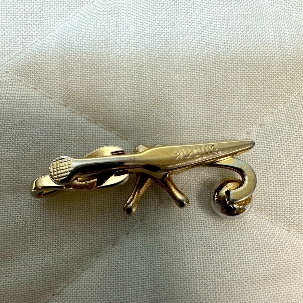 Swank  Gold Tone Lizard Tie Bar Clasp Tie Pin Tie Tack Vintage Classic - Picture 7 of 7